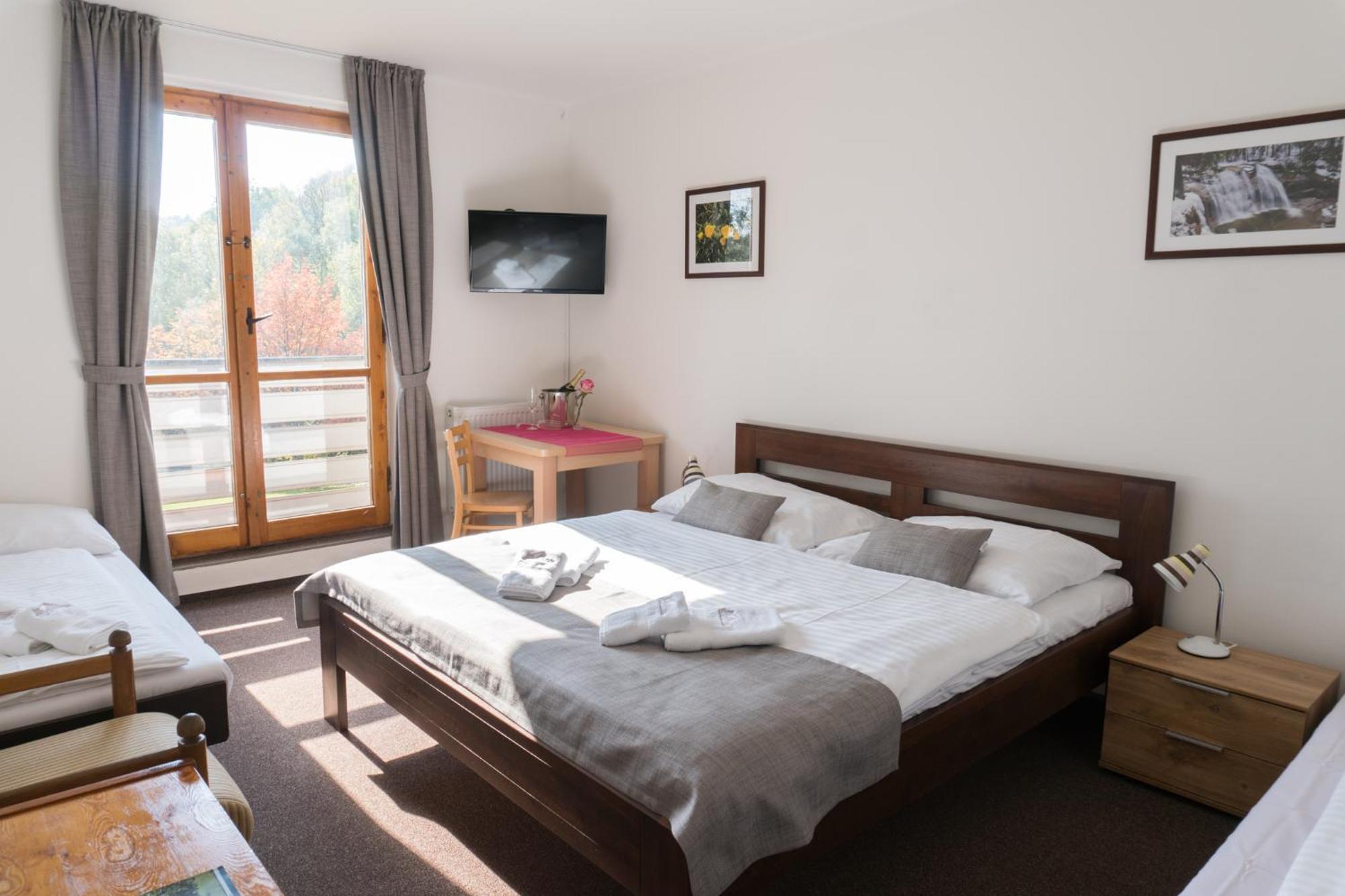 Profamily Hotel Top ベネツコ エクステリア 写真
